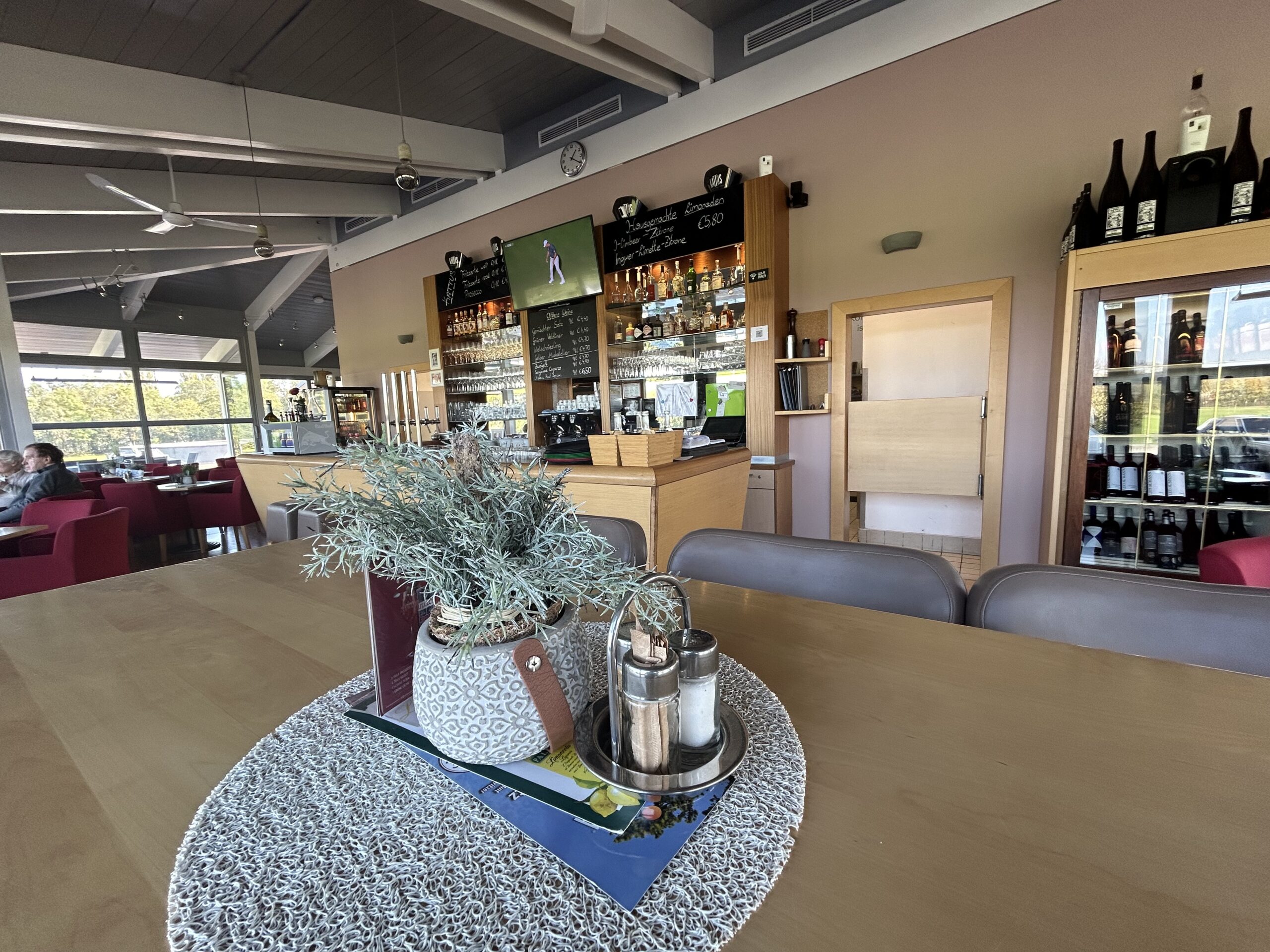 Albatros Restaurants